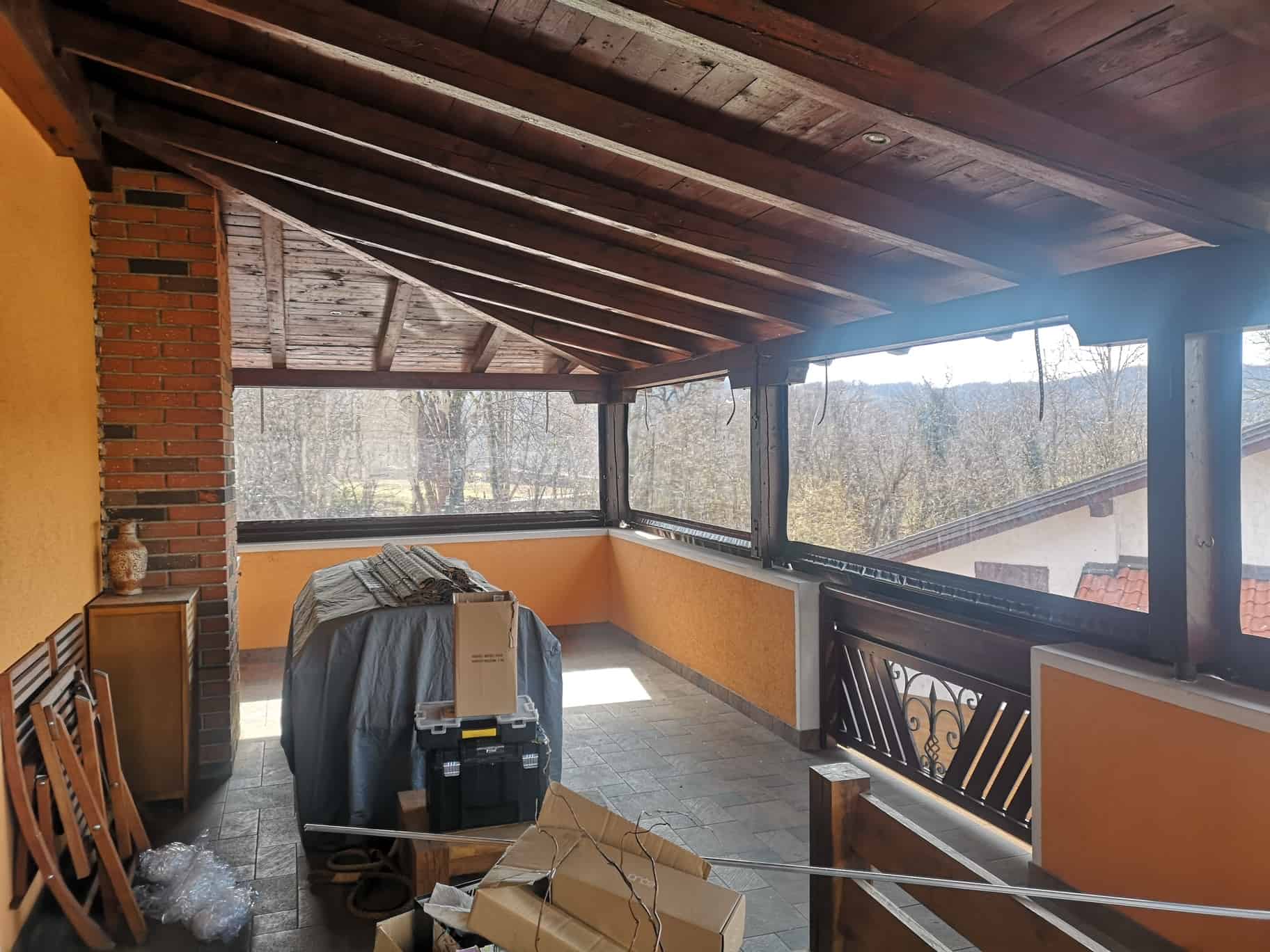 Ponjava na ročno navijanje