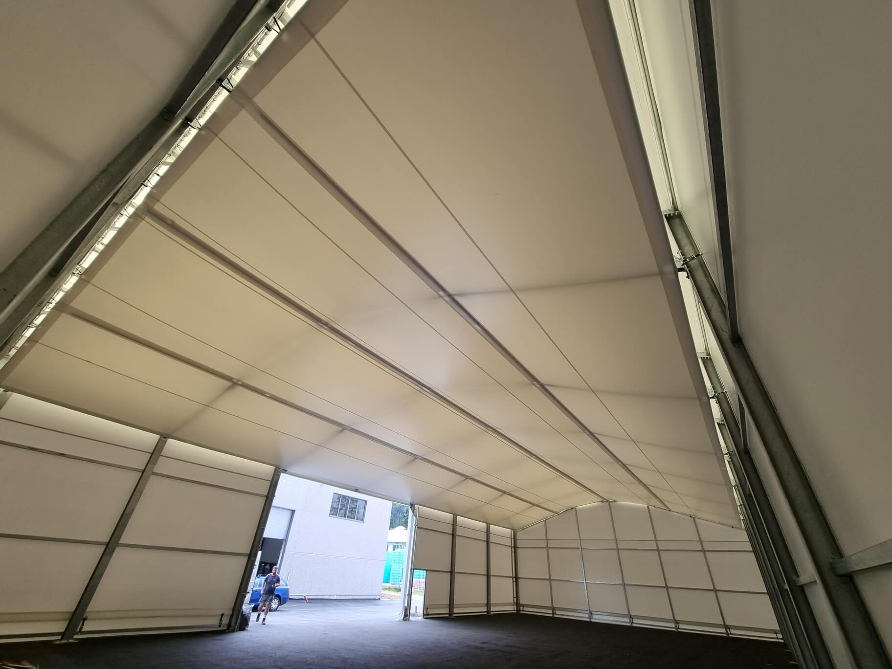 Protikondenzna platna