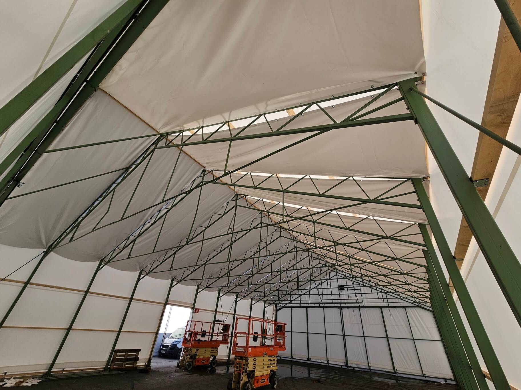 Protikondenzna platna