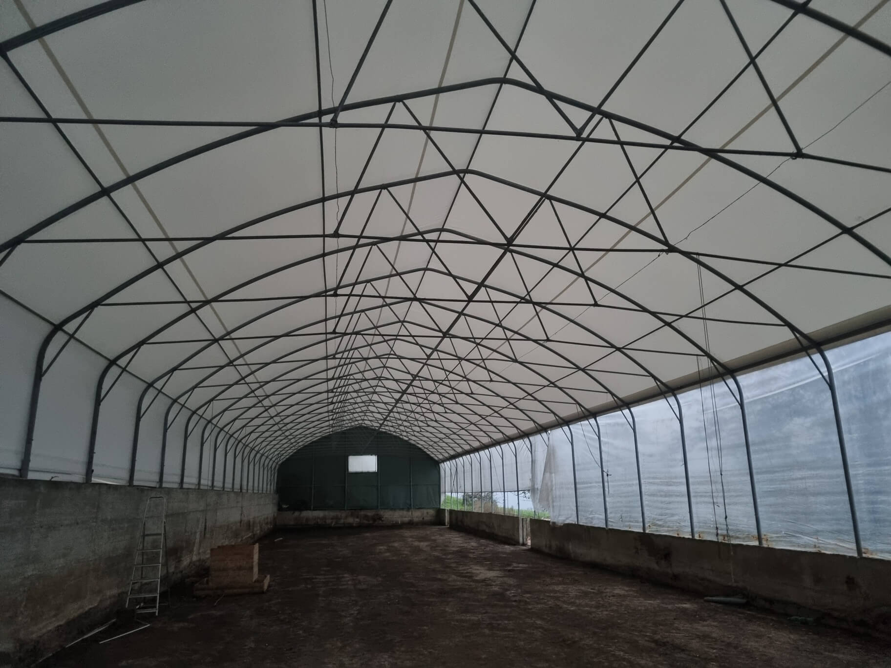 Skladiščni Šotori